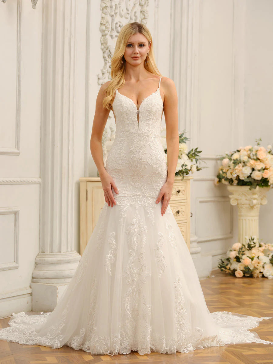 Trumpet/Mermaid Spaghetti Straps Sleeveless Long Wedding Dresses With Appliques Romantic Satin Dress