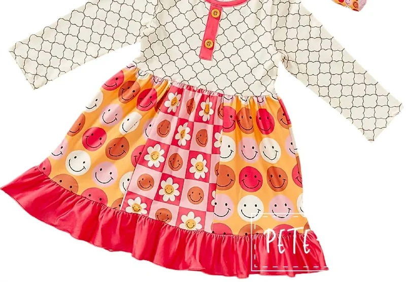 Girls Smiley Face Dress In White/multi Fall unclassified dresses